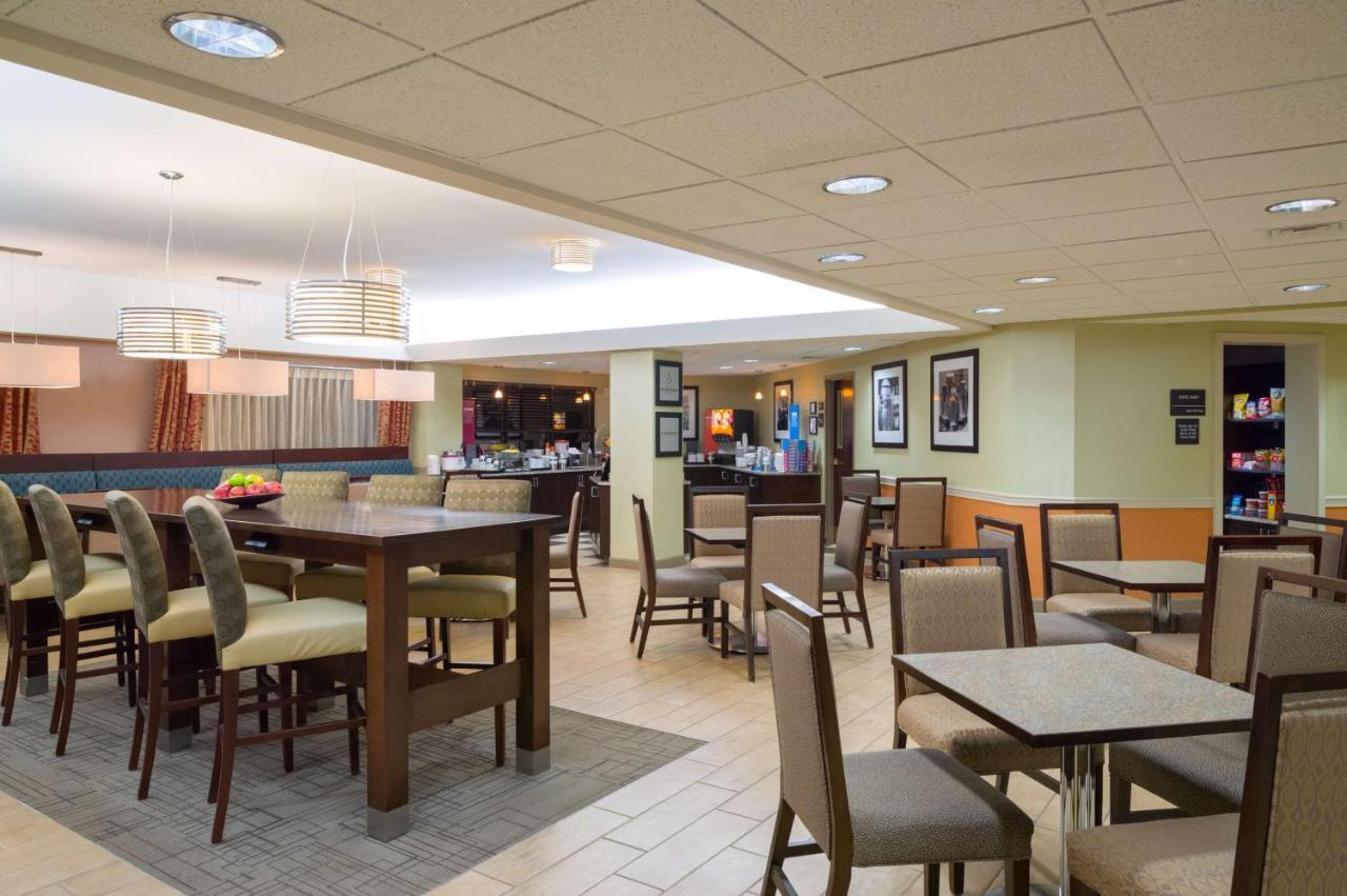 Hotel Larkspur Landing Carlisle Exterior foto